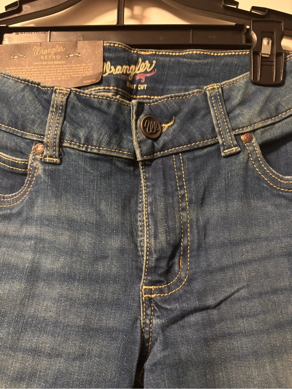 NWT Wrangler Womens Mid Rise Dark Vivianna Wash Retro Mae Bootcut Jeans 5x32 28